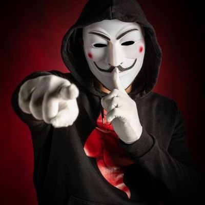 HackerTom312967's profile picture. Professional Hacking and recovery services . tracking of scammers clearing of money owning IRS 🌏