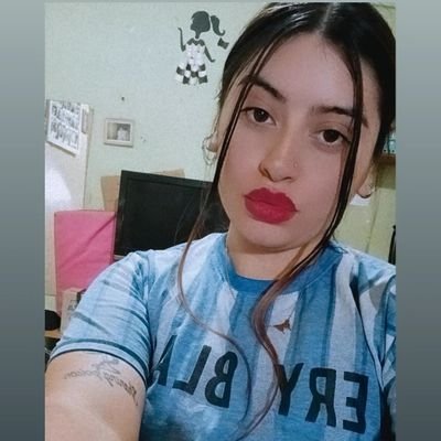 AldanaAyelen__'s profile picture. Presencia💃🥳🍾🥂