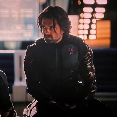 scarletjxdn's profile picture. 🪩🌷🦋🧸🕊️