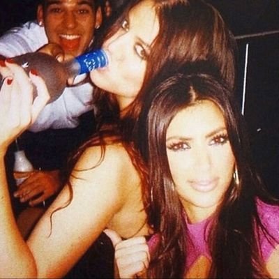 dandhayaraa's profile picture. ig: @dandhayara arianator’s girl. 🎀 (sou fã da tate mcrae e da charli xcx também) 🇦🇪/🇧🇷