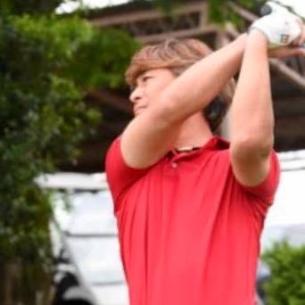 趣味であるゴルフ中心の”無責任なつぶやき” / ⛳️2010.11 〜 / センス2割、運8割が通常運転⛳️ / 俺流 / 競技屋⛳️🏌️♂️ / 生粋のフッカー / パター得意 / 仁義 仁徳 / 2022年暮にICUで2度死んだ呼吸器の指定難病認定された人→2年半生存中✨/