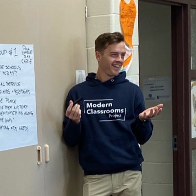 Educator Support Manager with @modernclassproj helping educators transform their classrooms. Let's talk mastery grading. Running often.