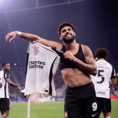 política, corinthians, basquete, luka doncic e minha namorada