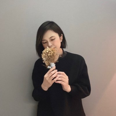 kibita_momo's profile picture. 文章で＂魅せる＂をつくる| 地方の企業力を高めるサポート| SEOライター、ディレクション| 最近ウンベちゃんが反抗期で困ってます🌱