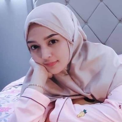 Marisanitin's profile picture. 🧡 #Followme kalo kamu suka akun yang aktif dan ramah 🍁