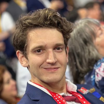 GrayStateMind's profile picture. It’s not always black or white | Vice-chairman of @oregon_yr (opinions are my own) |Political commentary | Oregon made |Gym enthusiast