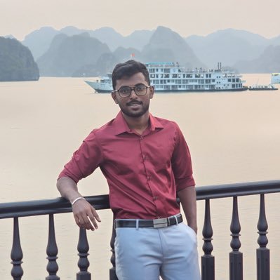Just out here gaslighting myself into thinking everything’s fine 😎
Tech | Finance | Travel