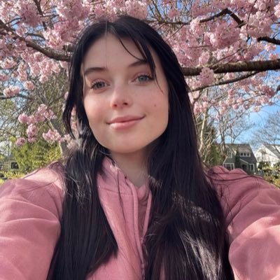 Rose07695653891's profile picture. 