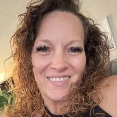 fav_momma23's profile picture. Treatin’ my babies like royalty” “Momma with a heart of gold and a tongue of sugar “