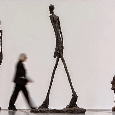 wang_yi76704's profile picture. 不著名艺术家，非专业驯兽师，男s