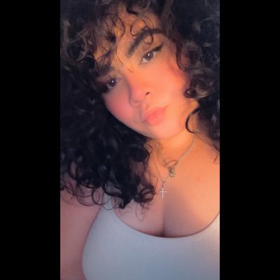 30 ❄️ / Sagitario ♐️ / Animal Lover / Ponce, PR ❤️🖤 🇵🇷 / Hopeless Romantic 🥀 TikTok: https://t.co/j3mGvuQdcR
