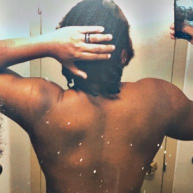 big dicks little dicks I love any stick ☺️love a man with a big belly and ass they can tell me what to do 😘 gainers gooners, feedees love them all.