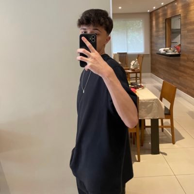 gabriellrrs's profile picture. 😶‍🌫️https://t.co/xLDk66PqCs…