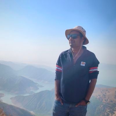 AsifBhattiHitec's profile picture. a passionate  trekker ! mountaineer ! teacher ! mathematics ! Democratic.