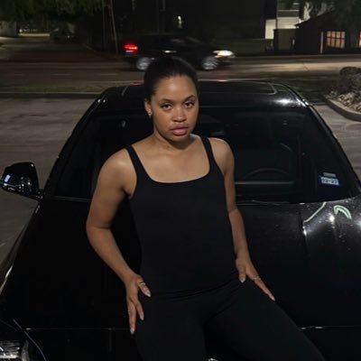 Beauty,Fashion,Lifestyle | Freelance Model. Live-Streamer. joannamcmurraycollab@gmail.com