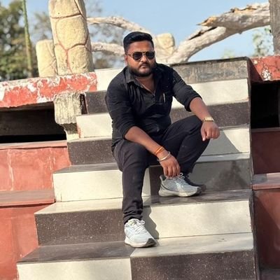 राजनीति मे हिस्सा न लेने क़ा सबसे बड़ा दंड यह होगा की अयोग्य व्यक्ति आप पर शासन करने लगते है...!