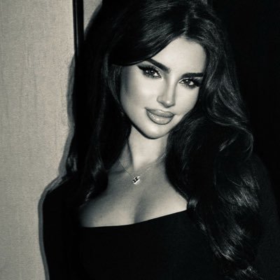 luscioue's profile picture. 