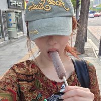lyn (@fresidias) 's Twitter Profile