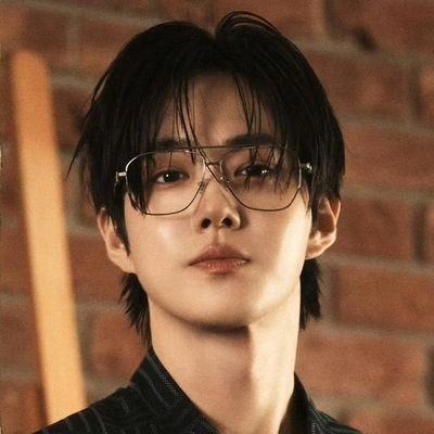 may sparks? pauwiin natin yan✨| bns & stan acc | for exo since '14 | saw kjm 240622 • dks 240901 • pcy 241019 • kjd 241123 • bbh 250202 • kms 250510
