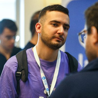 ArashZich's profile picture. Co-founder & CTO @armo_group
