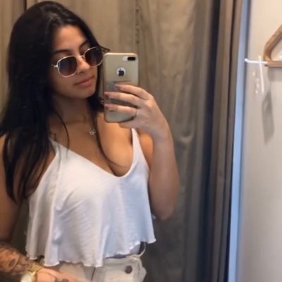 AlicySilvabjj's profile picture. 𝑺𝒆𝒋𝒂 𝒇𝒐𝒓𝒕𝒆 𝒆 𝒄𝒐𝒓𝒂𝒋𝒐𝒔𝒂! @FluminenseFC                                📚🛍️💸🍀