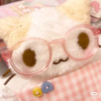 lotiluciia's profile picture. mark the important ones