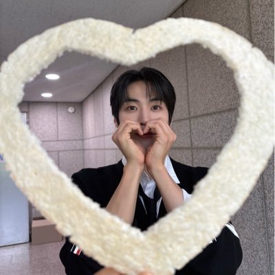 NF_ggani's profile picture. 💗이승협 ₍ᐢ•ᴥ•^₎ // 엔플라잉 사랑해애애 ʚ₍ᐢ. .ᐢ₎ɞ