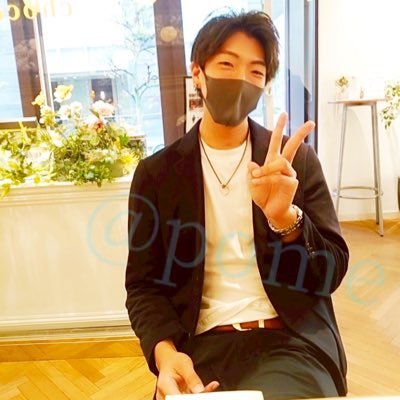東京住み。181/72/♂ 塩顔男子。甘党。多趣味。猫好き。のんびり。ドライブ好き。 裏っぽい表。 甘やかし→ https://t.co/1AQ527gjk9 パートナー居ます