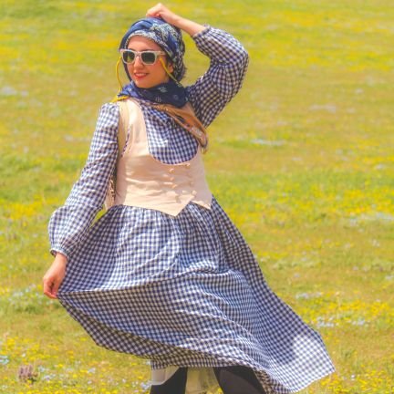 In my previous life, i used to be a pirate.🏴☠️
سر به زیر و سر به هوا🦁