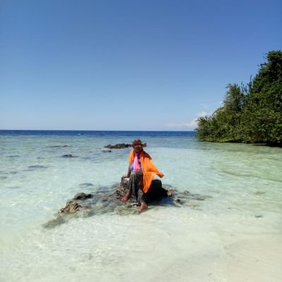 I live in Indonesia, precisely on the island of Sulawesi, Central Sulawesi province, Tojo Una-Una district.