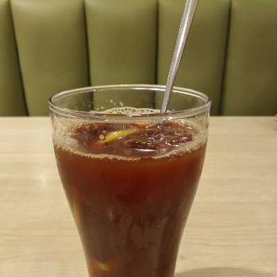 vccv0987's profile picture. 吃飯咖：想約吃美食就找我，A0制，在我負擔得起的範圍內，意者請私訊討論｜
心情車站：工作&生活隨筆｜
風雨來，不避開，謙虛把頭低下來｜
「希望」是一種選擇，而非結果｜
受困的靈魂需要振翅才能飛翔｜
There's a choice we're making, We're saving our own lives