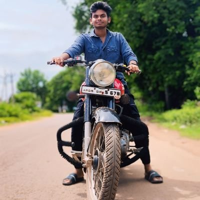 Samuelhoney3231's profile picture. 