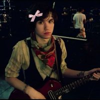 Ryan Ross (trust) (@kittyryanross) 's Twitter Profile