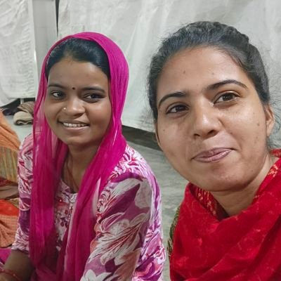 एक लीर के कारने, मेरे होंगे चीर अपार।
जे में पहले जानती, तो सर्वस देती वार।।