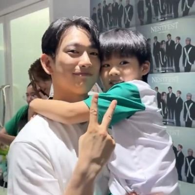 ㅂ ㅈ ㅇ บิากีน ผิผิ

fan & personal account
interested in : book, jinyoung, puthipong asaratanakul,art, music, ukel, krit amnuaydechkorn