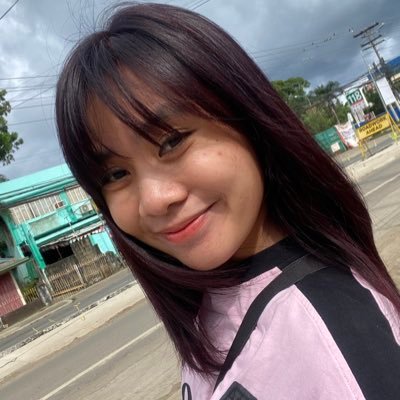 delariswang's profile picture. The world is good, the moon is gentle, the stars are bewitching. Why would I not want to live? •22• cma🔜•member of the perfect crime
