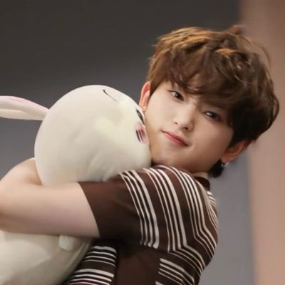 kwanichol's profile picture. I pop in and out of this app,
16,
she/her