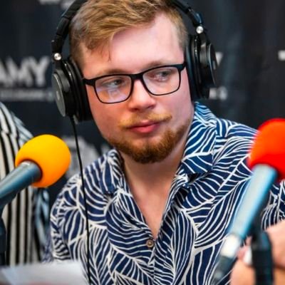 Milovník bojových umění
MMA novinář
Deník Sport & iSport