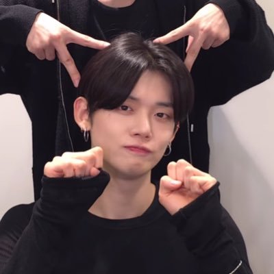 yun_cha____'s profile picture. 