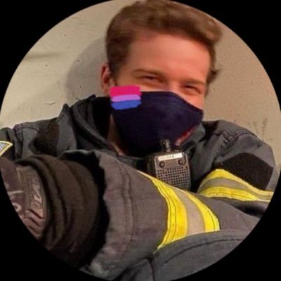 19 going on 91 || unironically me 🏳️🌈🏳️⚧️