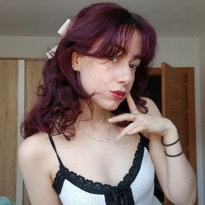 Gala_gancedo's profile picture. 📍Villablino, León                                                  
Laboratorio de Análisis y Control de Calidad🧪
Biología ULE 🏳️‍🌈
