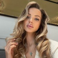 Zara (@peach87875) 's Twitter Profile