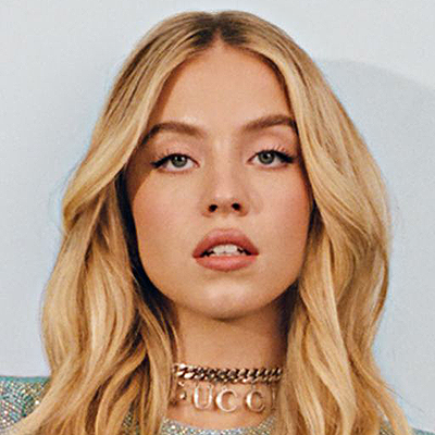 Updates and media content of Sydney Sweeney. Posting updates, pictures, videos, gifs and more ☆