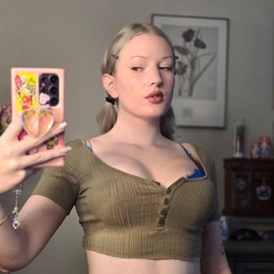 tsce80765's profile picture. 🔞+Your favourite Ts Girl ♂️♀️,Available for facetime, Naughty content,   for meet up 💦💦 Dm on telegram @Tsce900