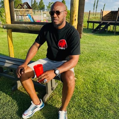 Founder of up n cumin clothing label Rox design, Director of Willie & Co. Travel. Owner of Willie's Place drinking joint ekasi n more..A Billionaire in Making💰
