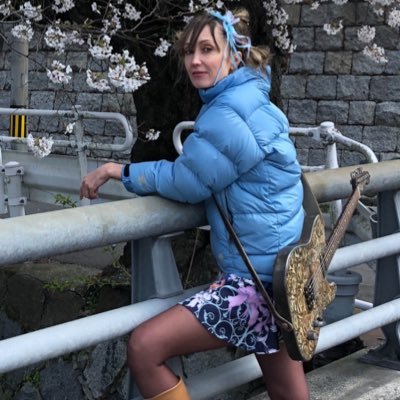 Music alchemist. Music, art, space, social justice, flowers 💐オペラポップ歌手エリザヴェータ公式 Spotify: https://t.co/nasKsGp1BN Live weekly: https://t.co/DJM4bfYmDy