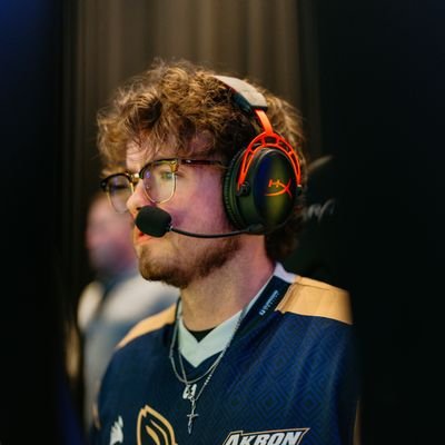 Rowan Steyn | @RyRythe1st #ryryrthepimp | Varsity R6 Player @ZipsEsports | Romans 8:31