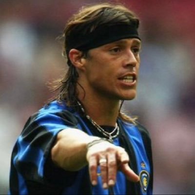 VeroSempre21's profile picture. INTER🖤💙River Plate❤️🤍Celtics Boston💚🤍Olimpia Milano❤️🤍