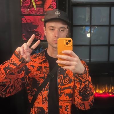 dreammachin_e's profile picture. mid at best