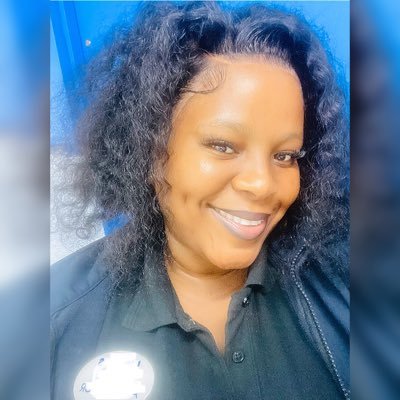 Gugu_Mavimbelah's profile picture. Horticulturist, i hate odd numbers and and and and.......